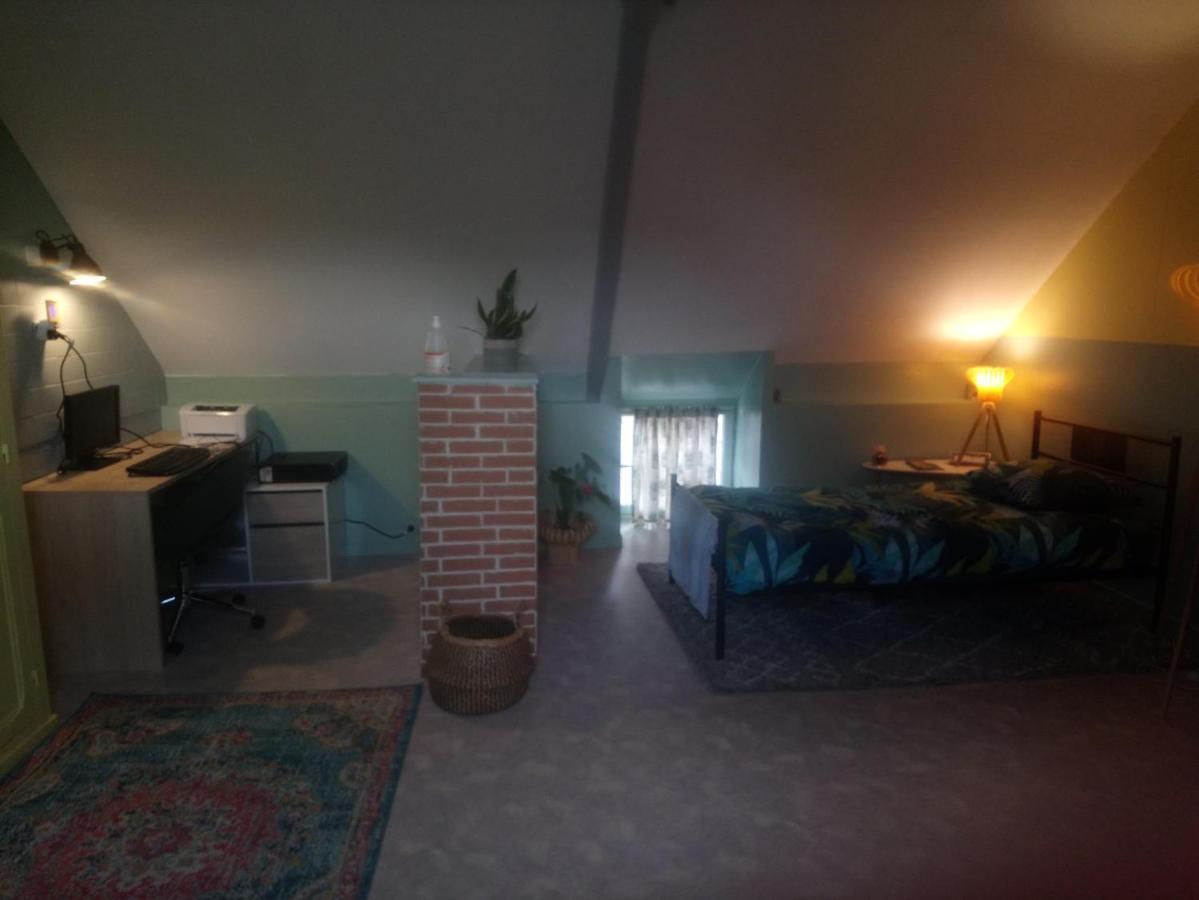 Bienvenue Guest House Saint-Pierre-de-Plesguen Exterior photo