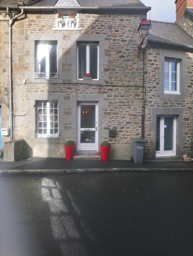 Bienvenue Guest House Saint-Pierre-de-Plesguen Exterior photo
